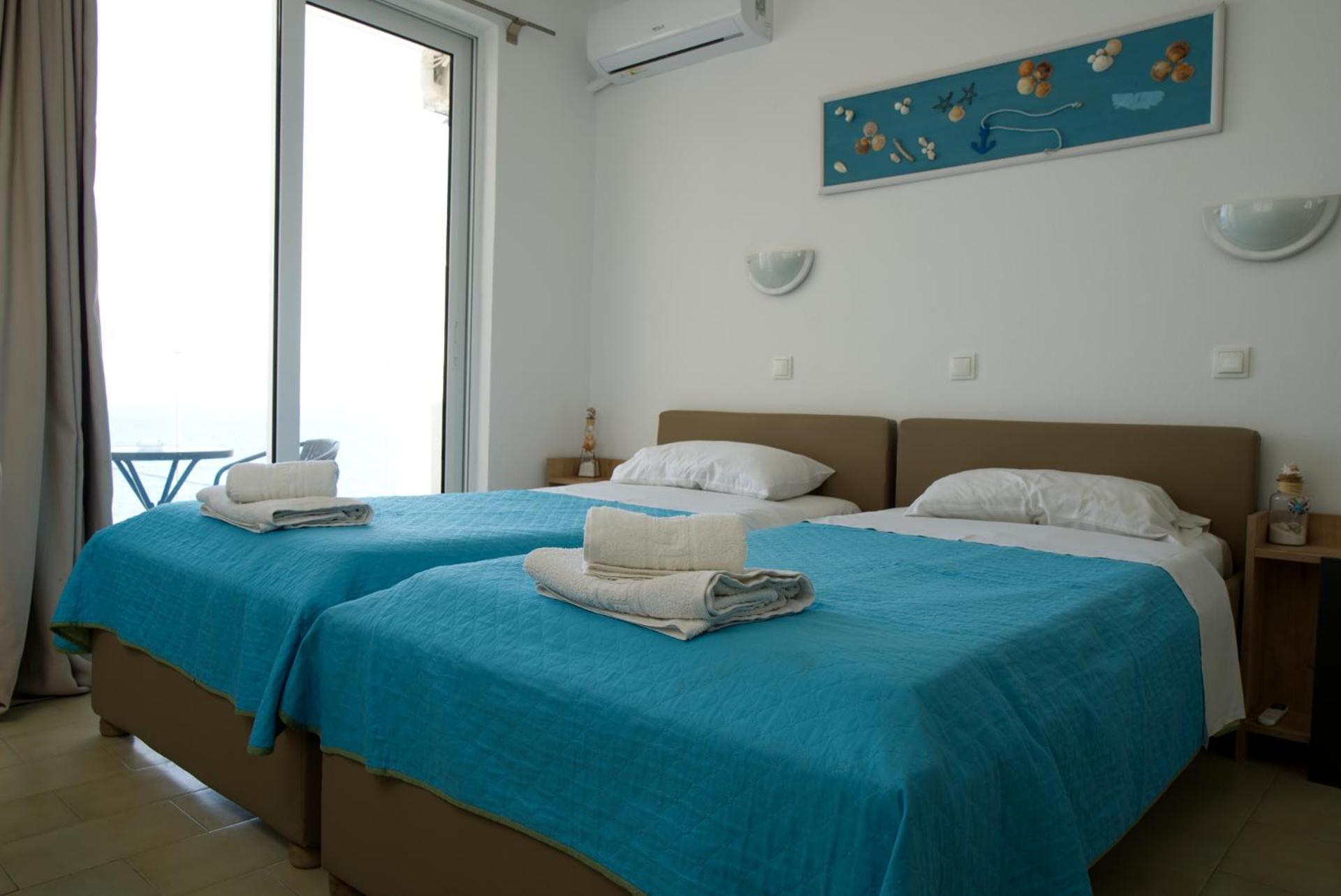 Lilian'S Seaview-Party Street-Youth Studios Rhodes City Bagian luar foto