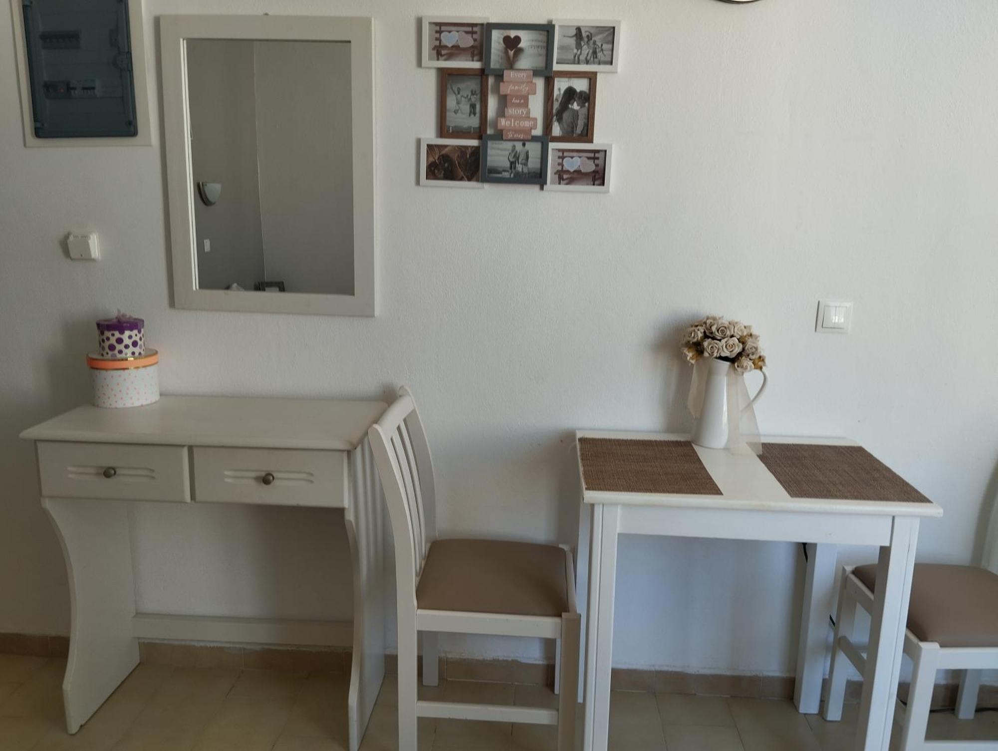 Lilian'S Seaview-Party Street-Youth Studios Rhodes City Bagian luar foto