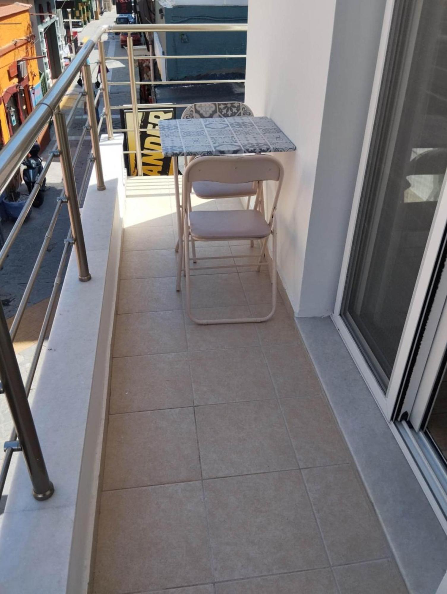 Lilian'S Seaview-Party Street-Youth Studios Rhodes City Bagian luar foto